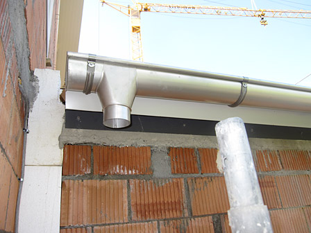 Regenrinne Rohbau